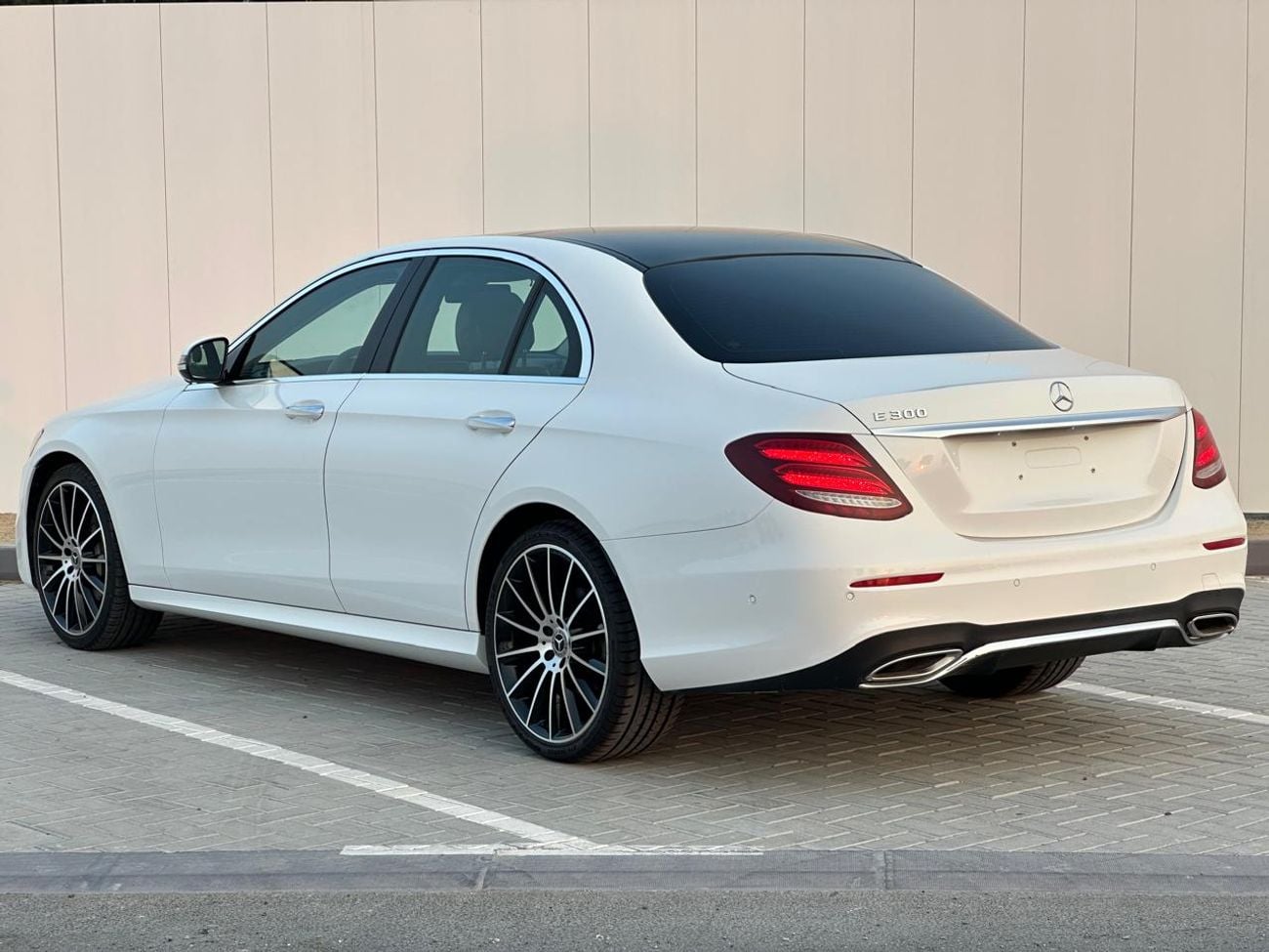 Mercedes Benz E300 AMG