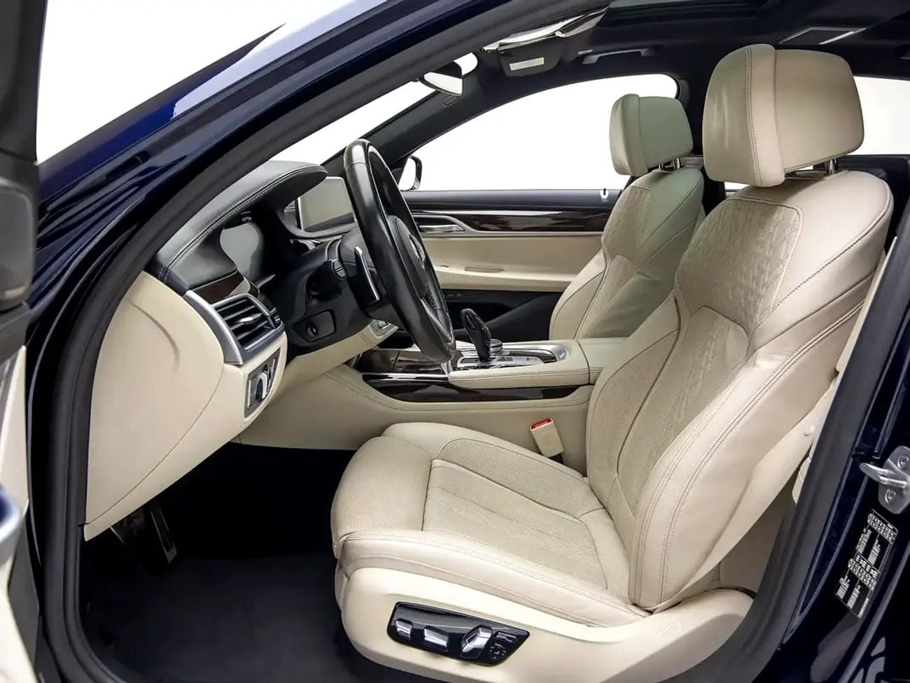 BMW 730Li 730Li | GCC Spec | Dealer Warranty and Service Contract ristine Condition