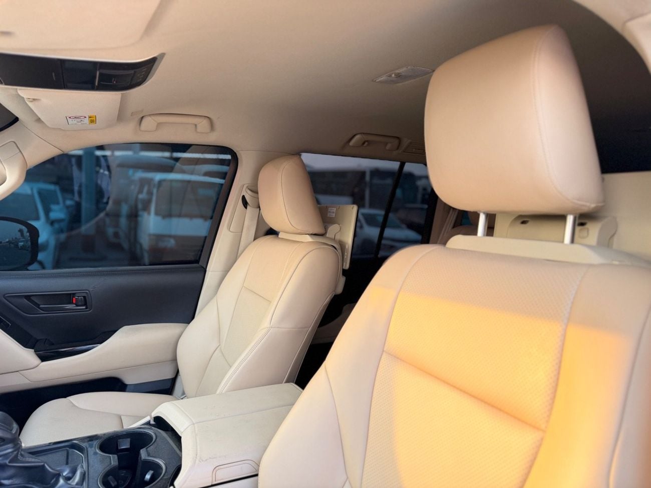 Toyota Land Cruiser VXR GXR