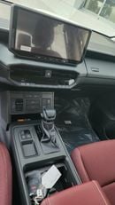 Toyota Hilux GLX 2.7 Petrol