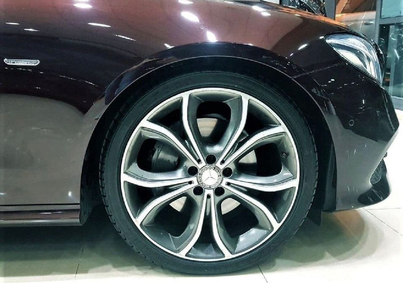 مرسيدس بنز E300 AMG