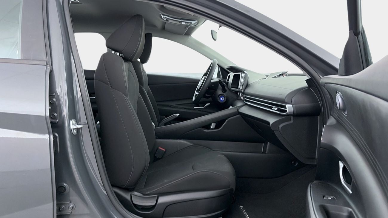 Hyundai Elantra SMART | Guaranteed Warranty | 0 Down Payment