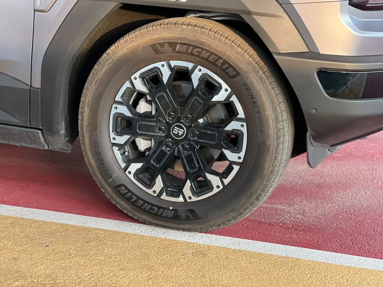 Jetour G700