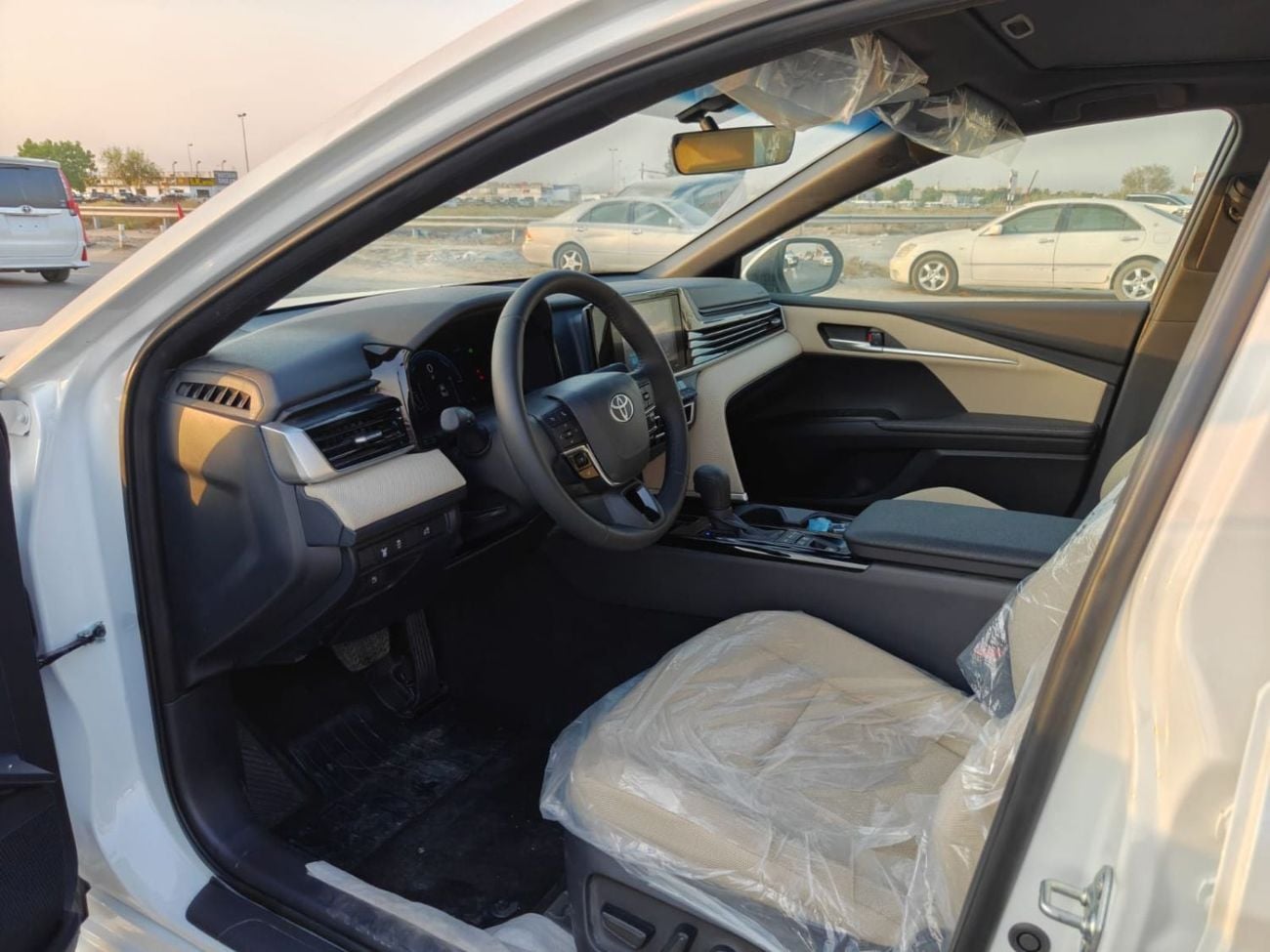 Toyota Camry LE HEV 2025 TOYOTA CAMRY 2.5L HYBRID LE GCC SPEC