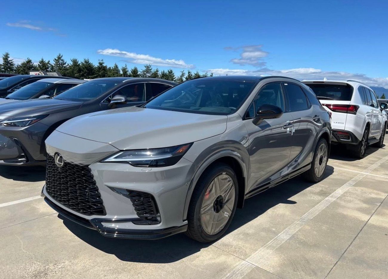 لكزس RX 500h F SPORT PERFORMANCE