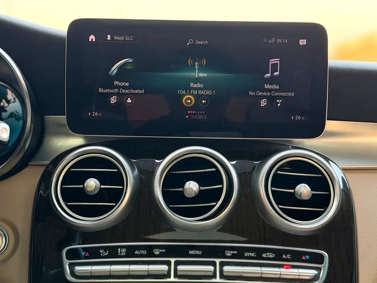 مرسيدس بنز GLC 300 GLC 300 | | Premium SUV | 2.0l V4