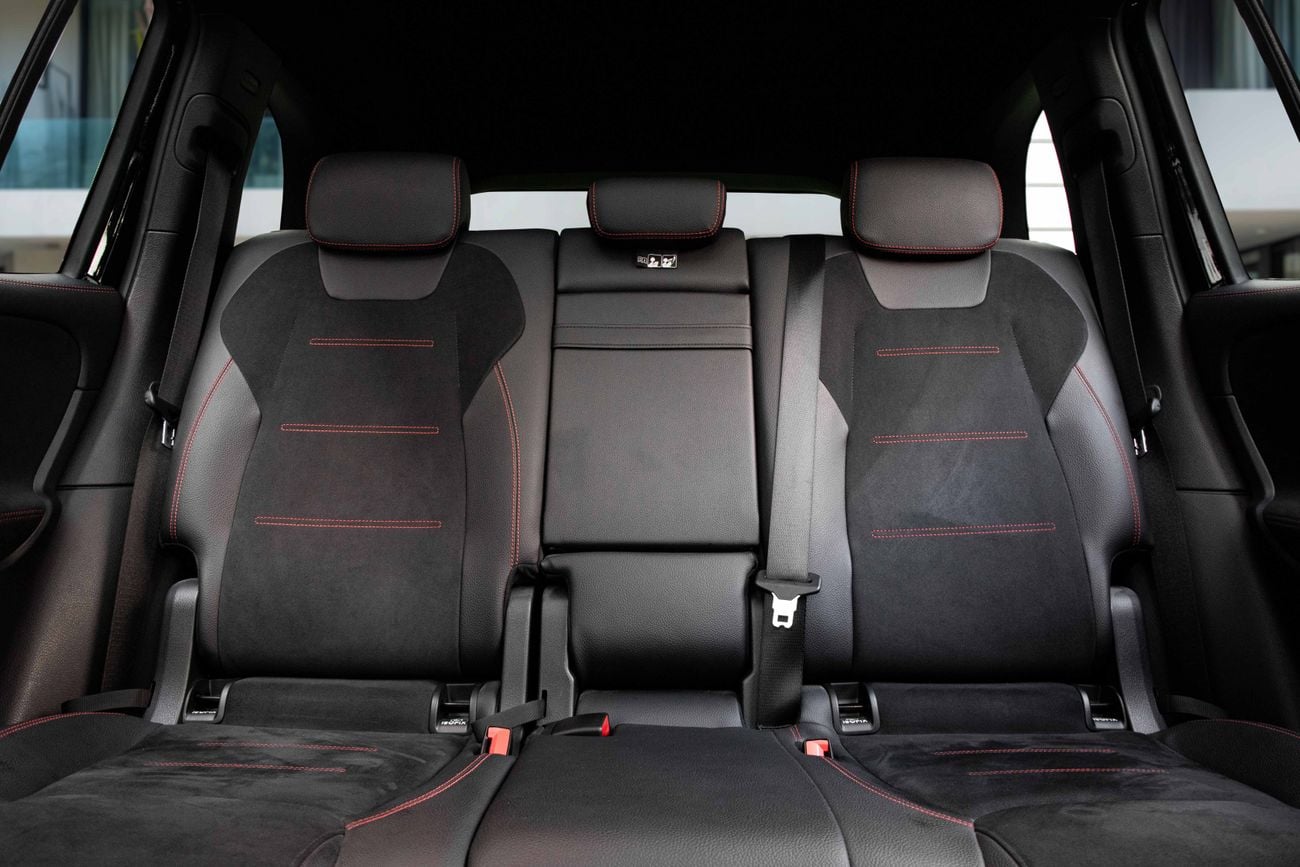 Mercedes Benz GLB250 4Matic GLB 250 4Matic | 2,448 P.M | 0% Downpayment | Perfect Condition!