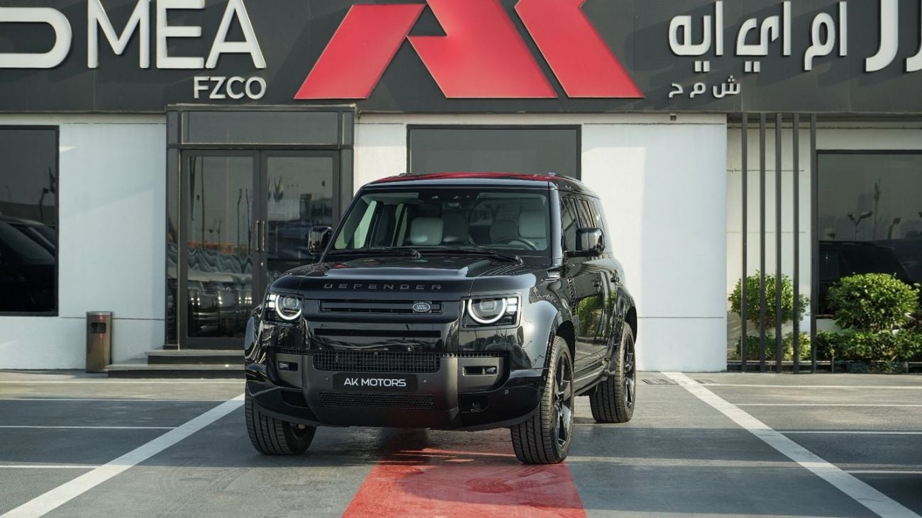 Land Rover Defender P400e X-DYNAMIC HSE Plug-in Hybrid Black-White 2026MY Export Only