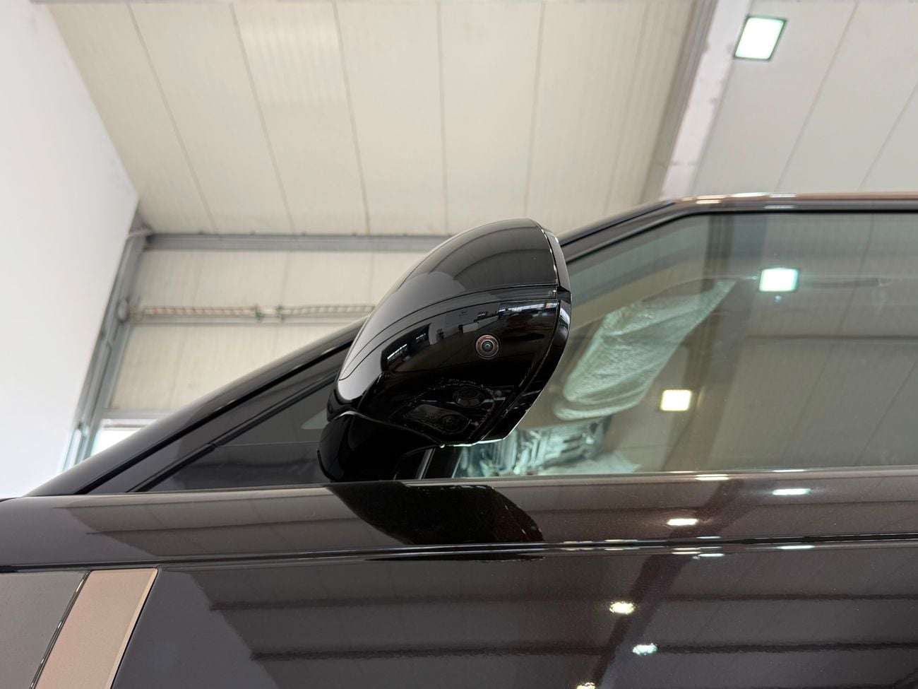 Land Rover Range Rover SV LWB P615