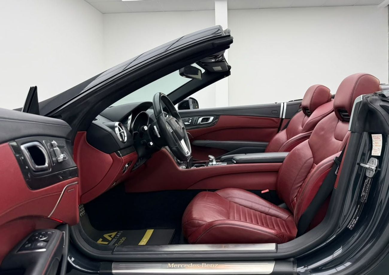 مرسيدس بنز SL 500 ستاندارد 2013 Mercedes-Benz SL 500 AMG Styling Package, Full Service History, GCC Specs.