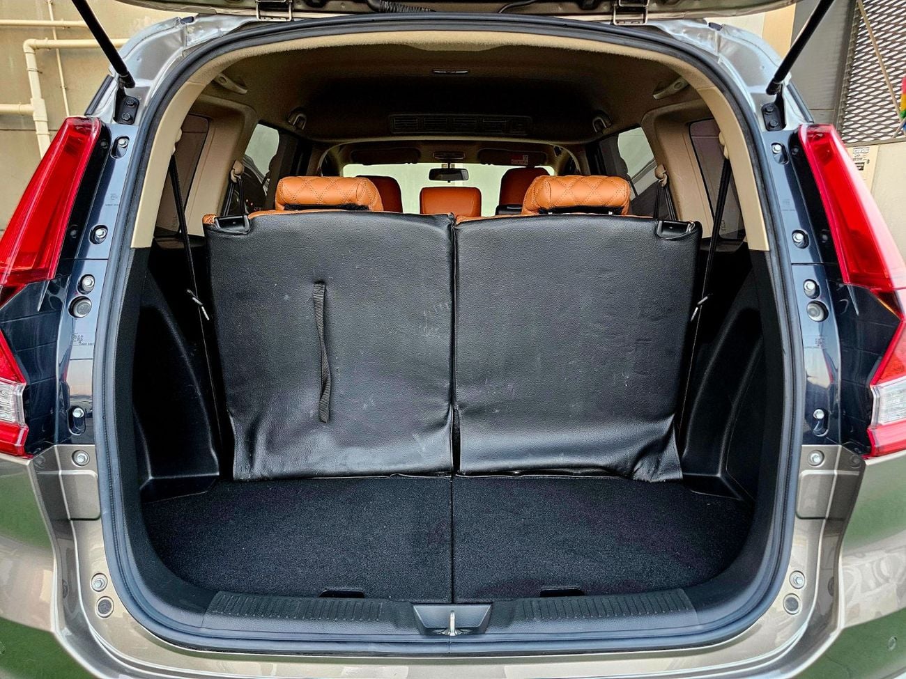 Suzuki Ertiga ERTIGA GLX / ORIGINAL PAINT / 7 SEATS / REAR CAMERA / LOW MILEAGE