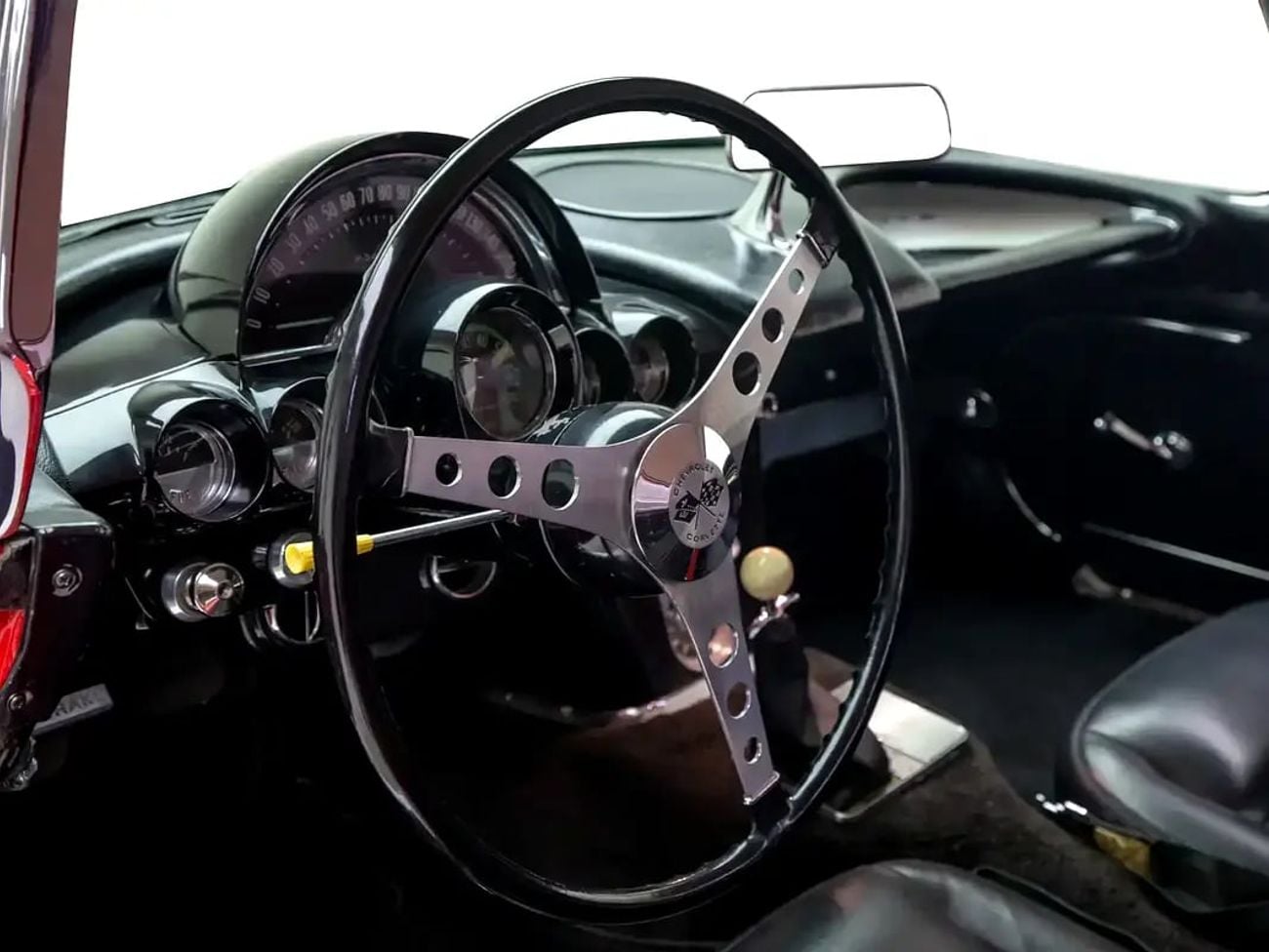 Chevrolet Corvette Classic V8 With Timeless Style
