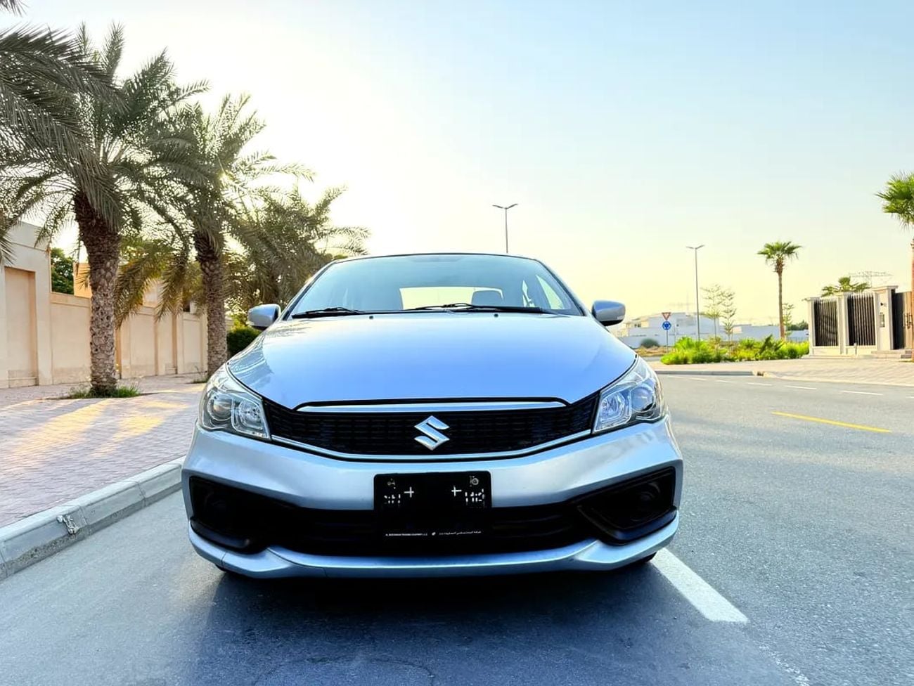 Suzuki Ciaz GLX Year 1.5L GCC Specs - Excellent condition