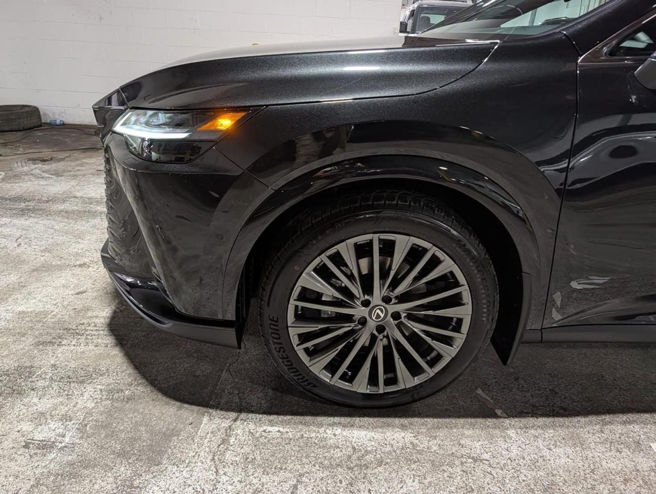 لكزس RX 350h بلاتينيوم Hybrid
