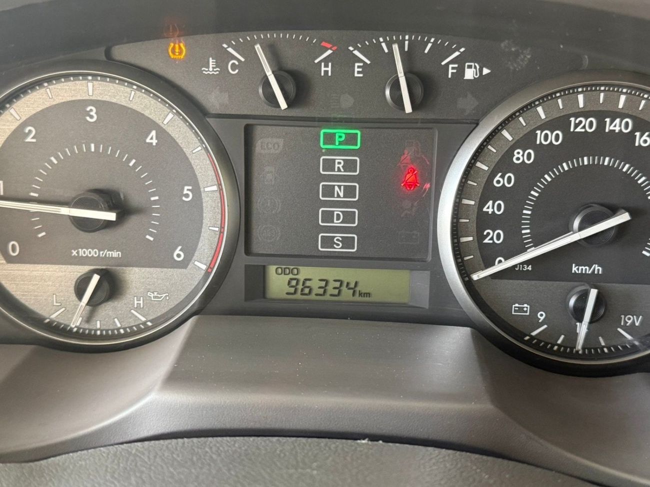 تويوتا لاند كروزر GXR DIESEL V8 LHD