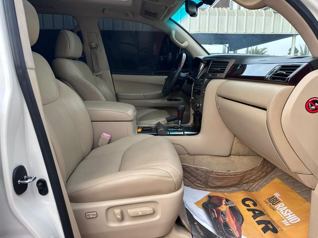 Lexus LX570 NAVIGATION SPORT