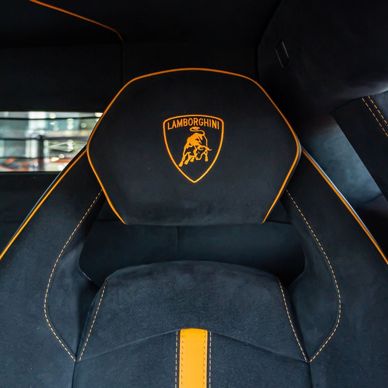 لامبورغيني أفينتادور LP 750
