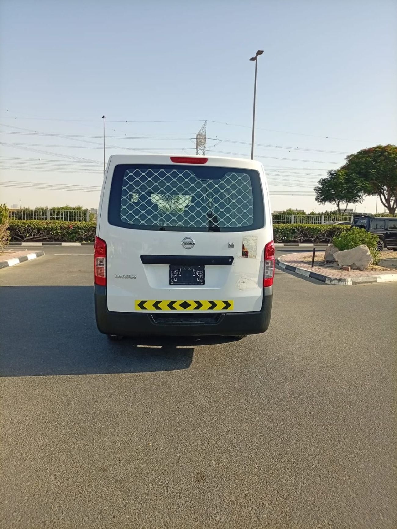 Nissan Urvan STANDARD