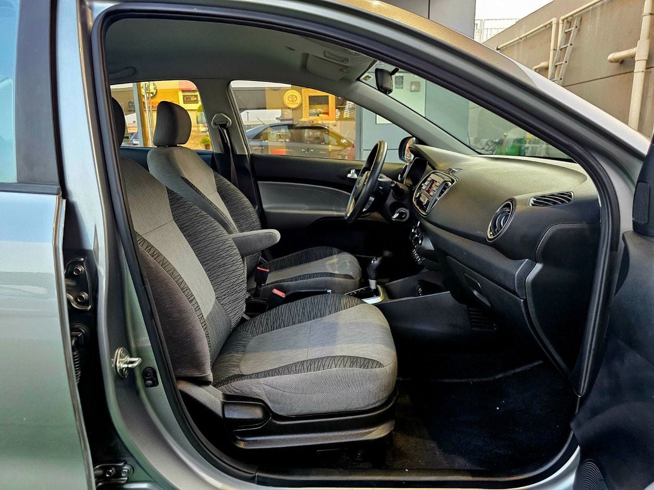 Kia Pegas PEGAS EX/ GCC LOW MILEAGE / QUANTITY AVAILABLE