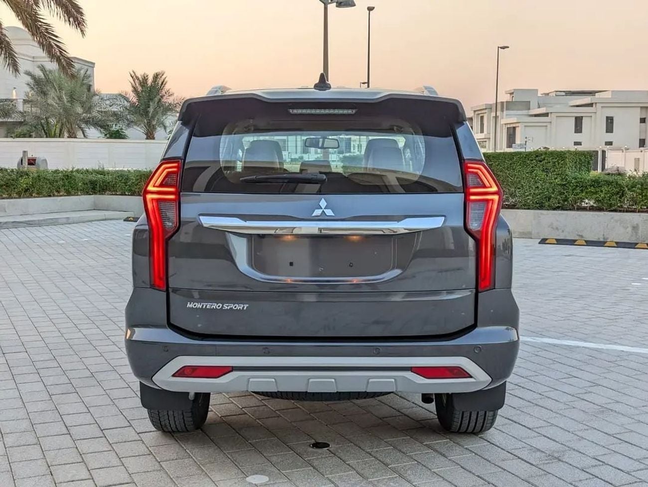 Mitsubishi Montero Sport GLS PREMIUM TOP LINE 4WD KM 43125 PRICE 69000