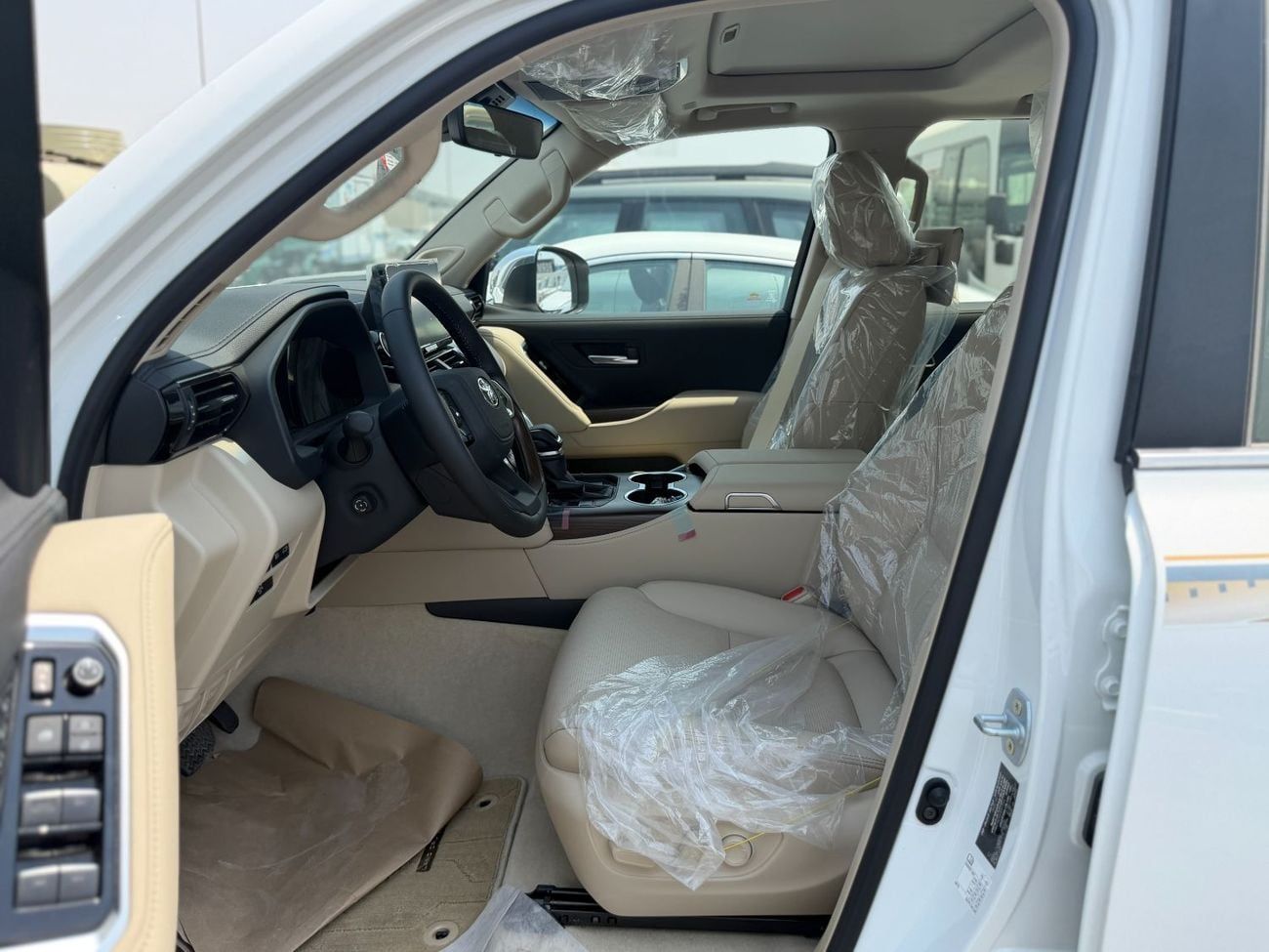 Toyota Land Cruiser VX HYBRID 2025