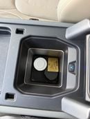 لاند روفر ديفندر 110 فيرست إديشن P400
