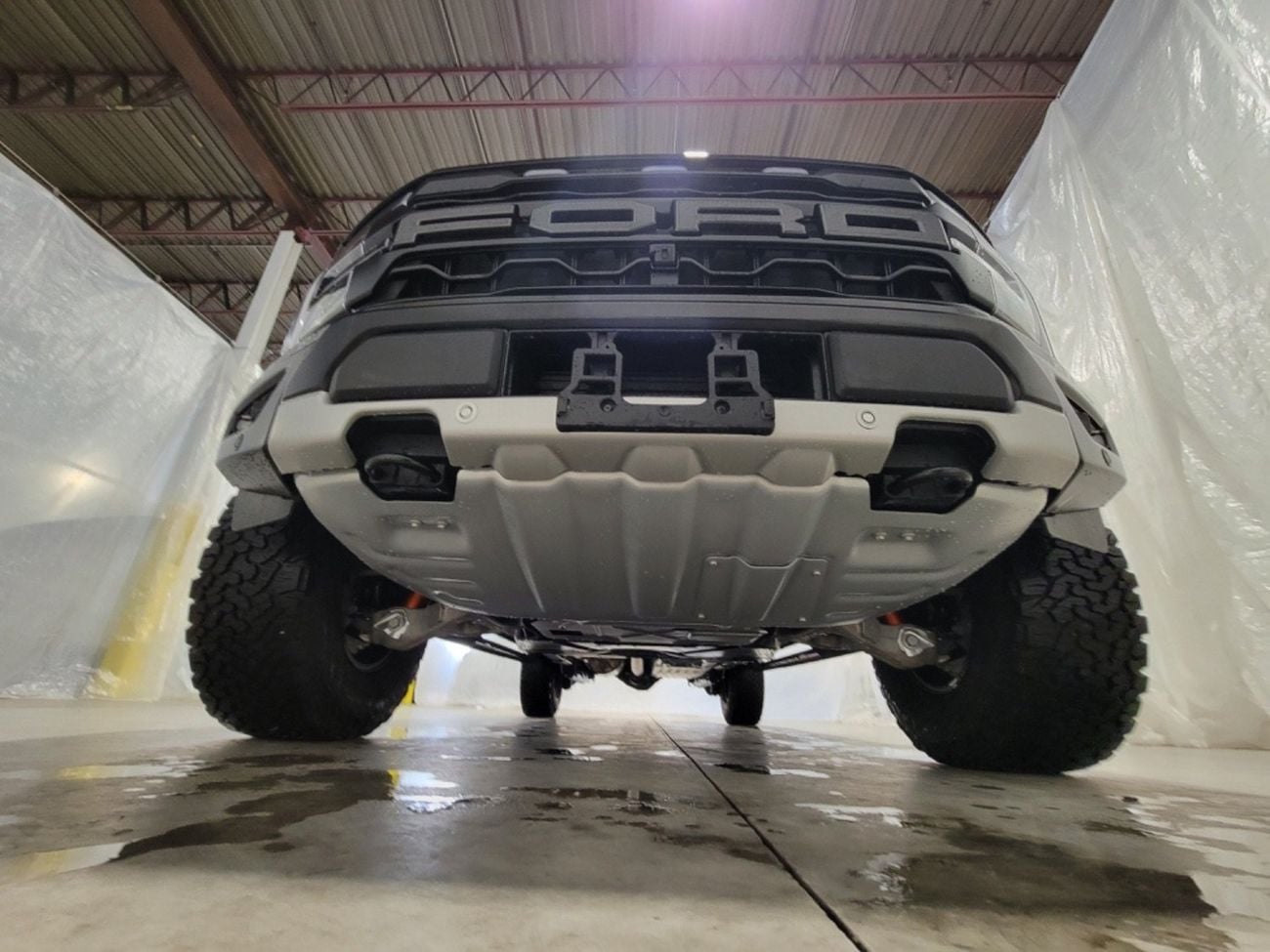 فورد F 150 PLATINUM سيارة جديدة سوبر كرو بمحرك V6 سعة 3.5 لتر