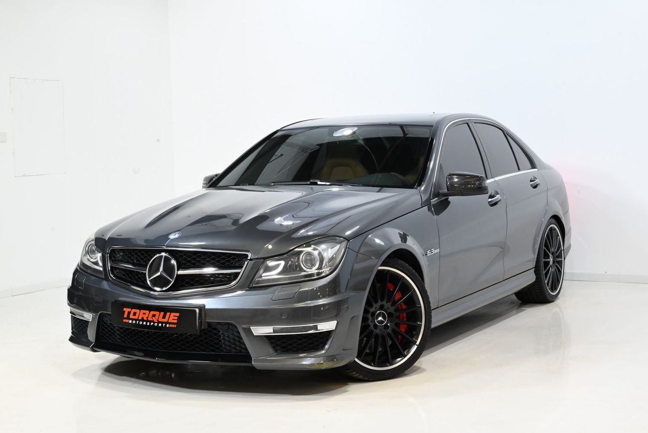 مرسيدس بنز C 63 AMG AMG 2013 Mercedes-Benz C 63 AMG, Full Service (EMC) History Excellent Condition, GCC