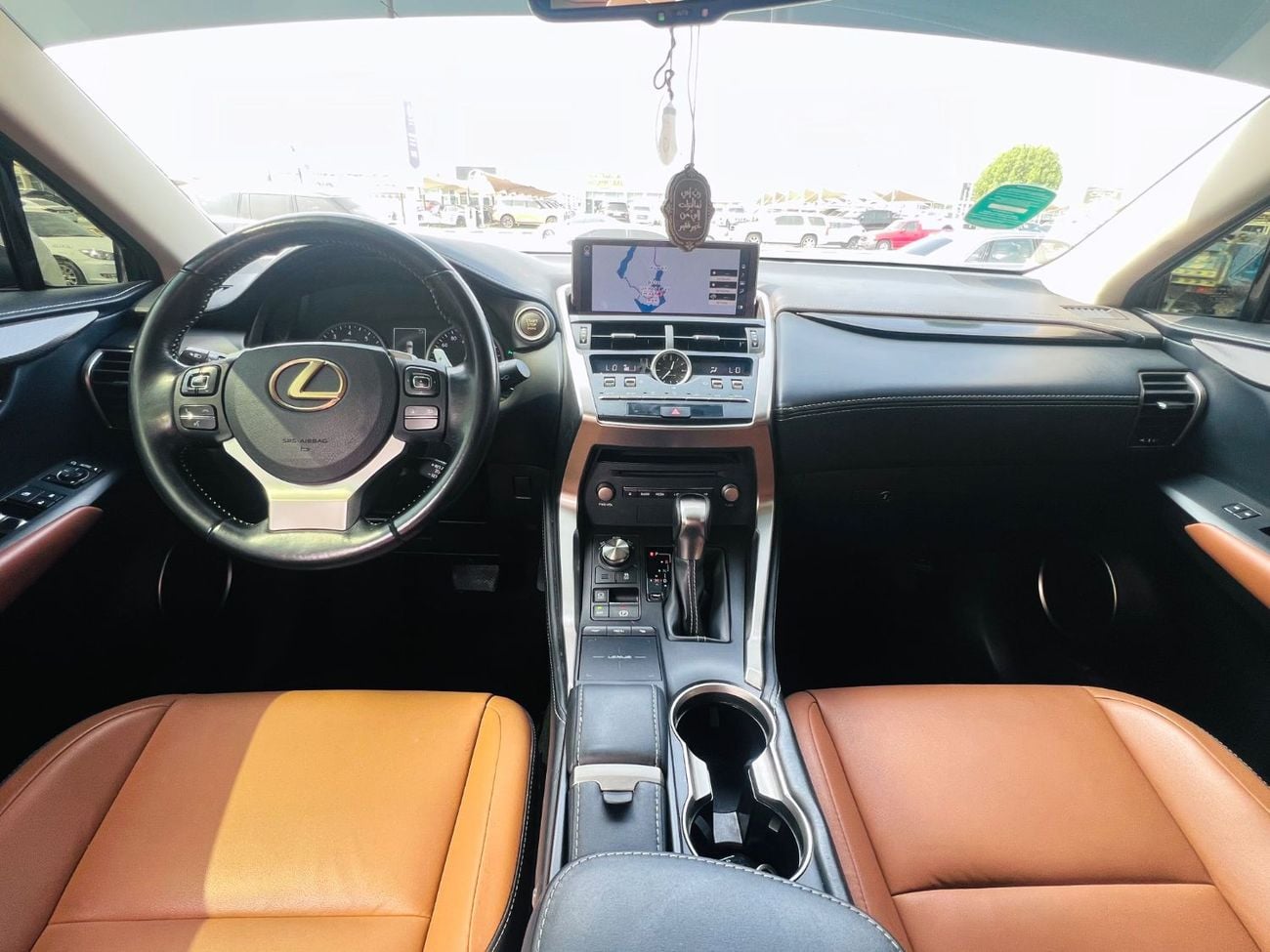 Lexus NX300 PLATINUM LEXUS NX 300 2019.ENGINE 2.0L/V4.