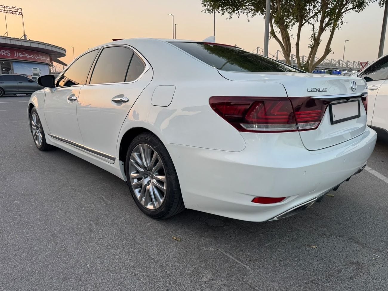Lexus LS460 PRESTIGE PLUS