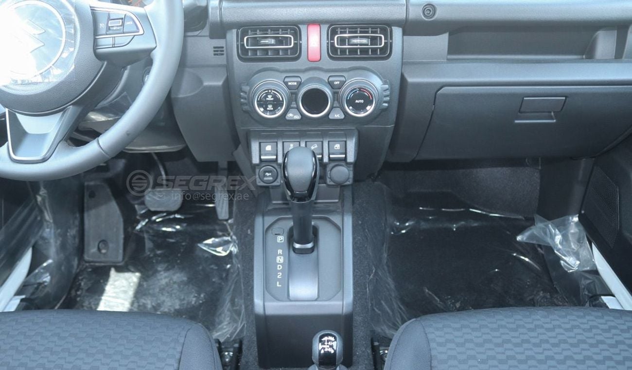 سوزوكي جيمني GLX . 1.5L . Petrol . 4WD . 4-Speed Automatic . 5 Seats . 5 Doors موديل 2026. للتصدير