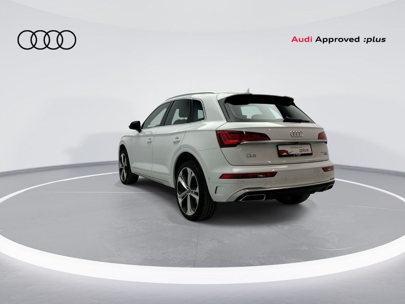 أودي Q5 45 TFSI S-LINE quattro 249hp (Ref# 75778)