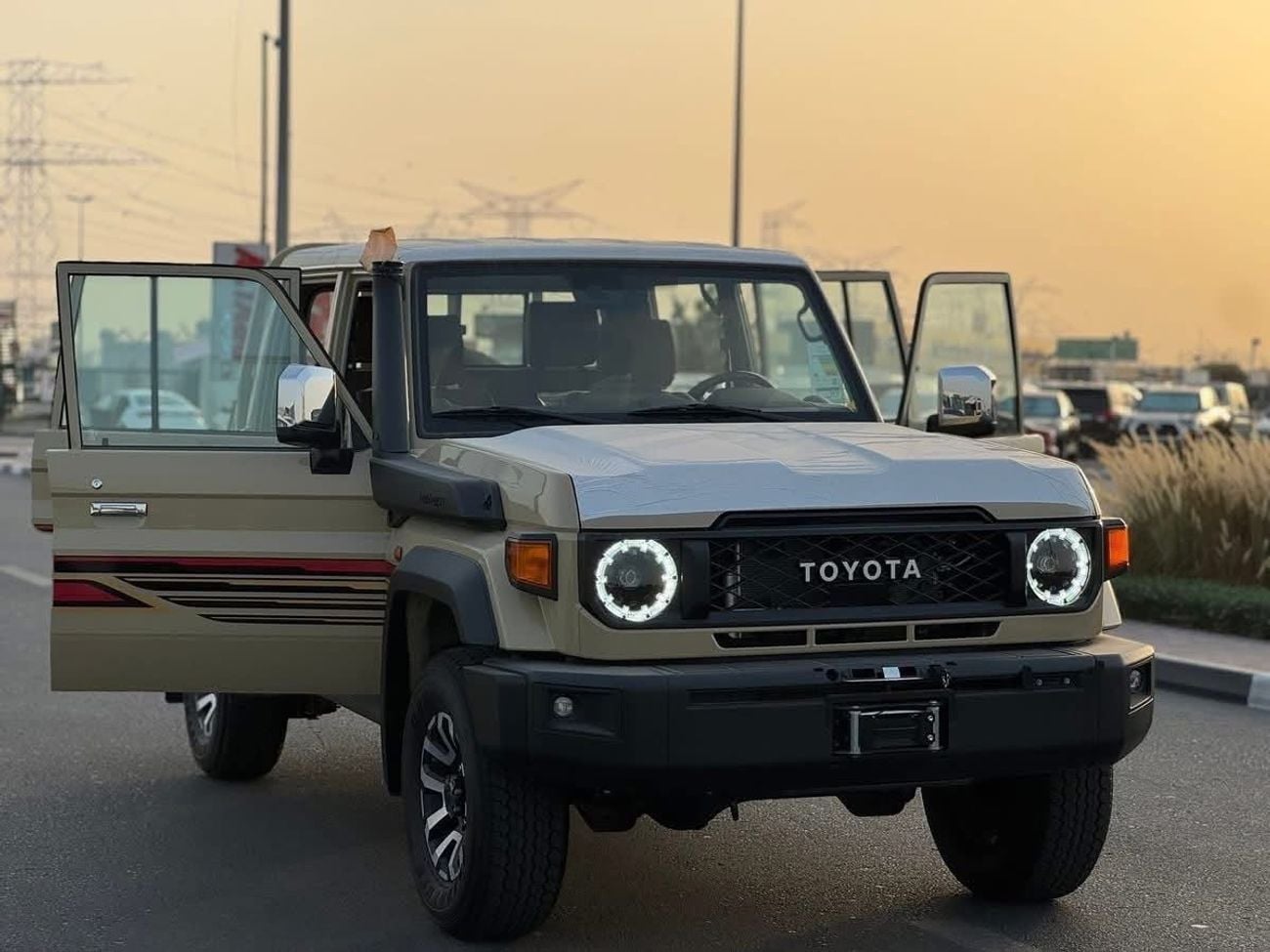 Toyota Land Cruiser Pickup 70 OMANI