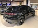 Porsche Macan STANDARD 2,700 MP - Porsche Macan 2022- GCC Perfect condition