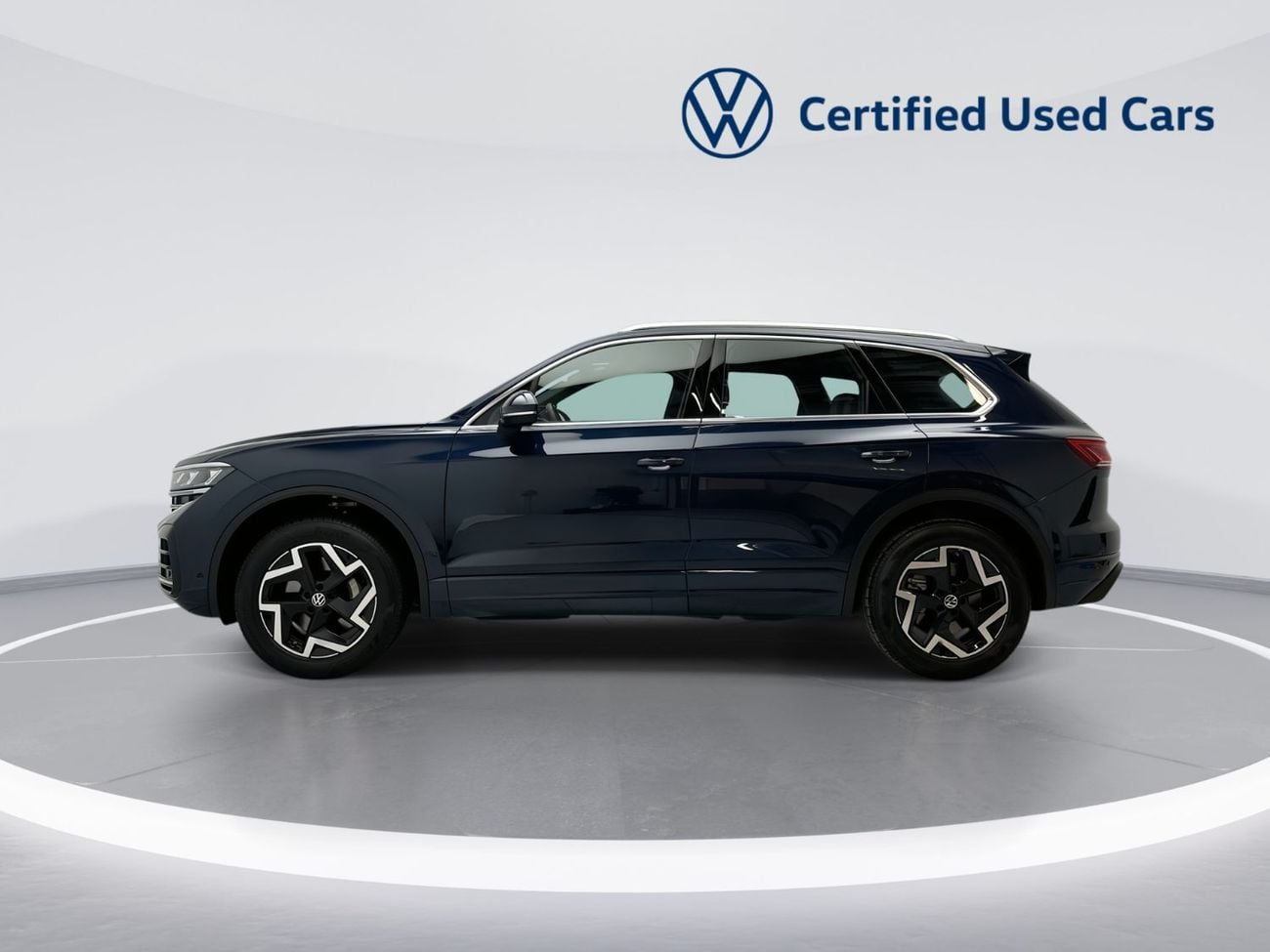 Volkswagen Touareg ELEGANCE ++ – Luxury SUV | Panoramic Sunroof | Varenna Leather | Dynaudio