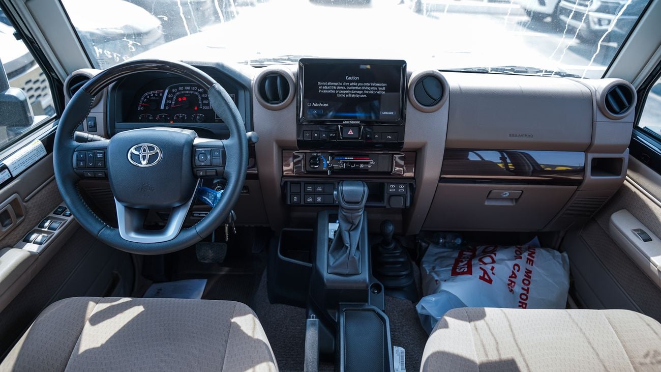 Toyota Land Cruiser 70