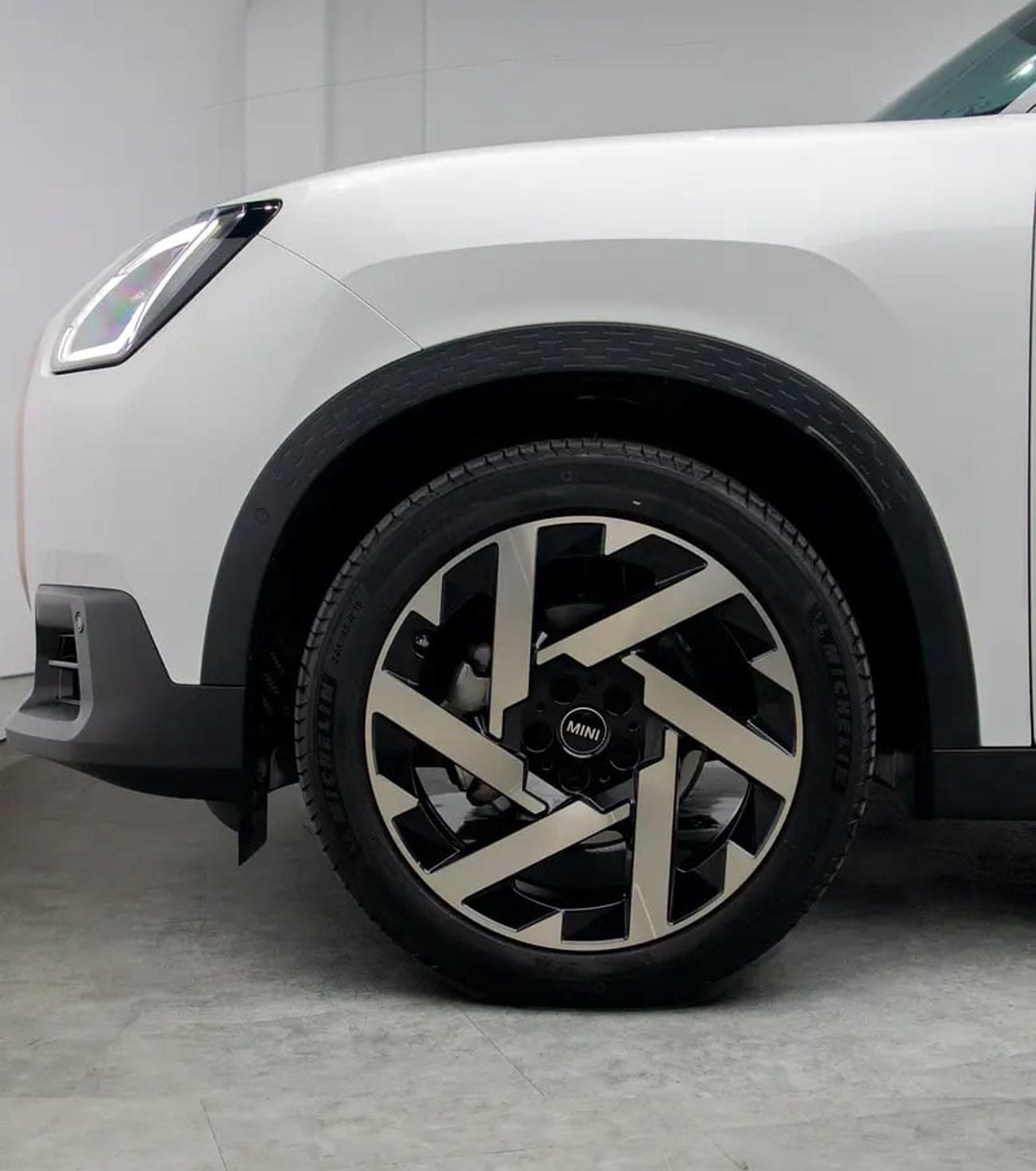 Mini Countryman COOPER S ALL4 Low Mileage • Warranty + Service Contract • FDSH • GCC