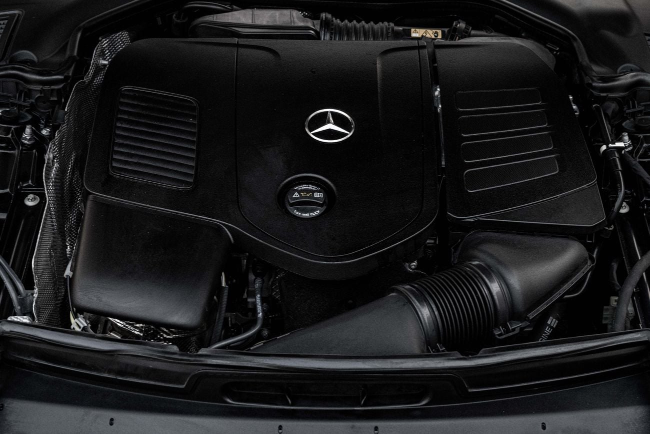 مرسيدس بنز C 200 | 3,819 P.M | 0% Downpayment | Mercedes-Benz Warranty!