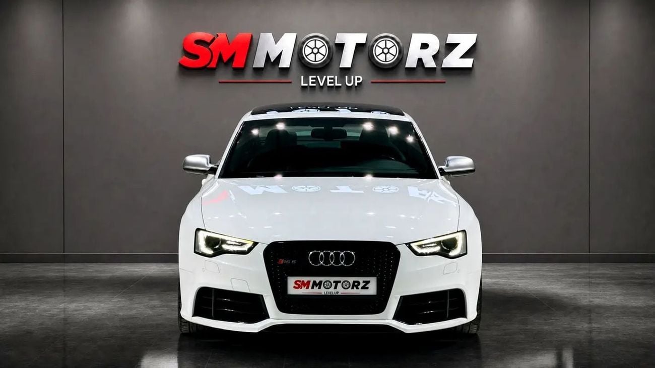 Audi RS5 STANDARD