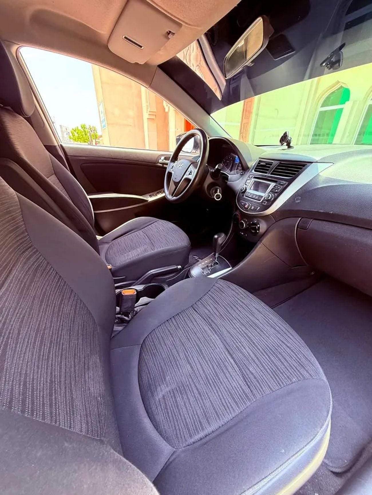 Hyundai Accent GCC Specs - Well Maintained