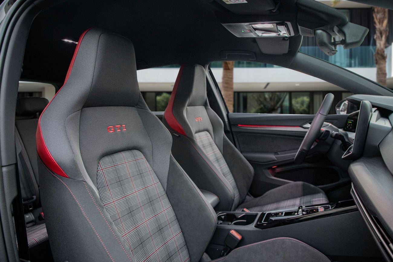 Volkswagen Golf GTI | 2,644 P.M | 0% Downpayment | VW warranty!