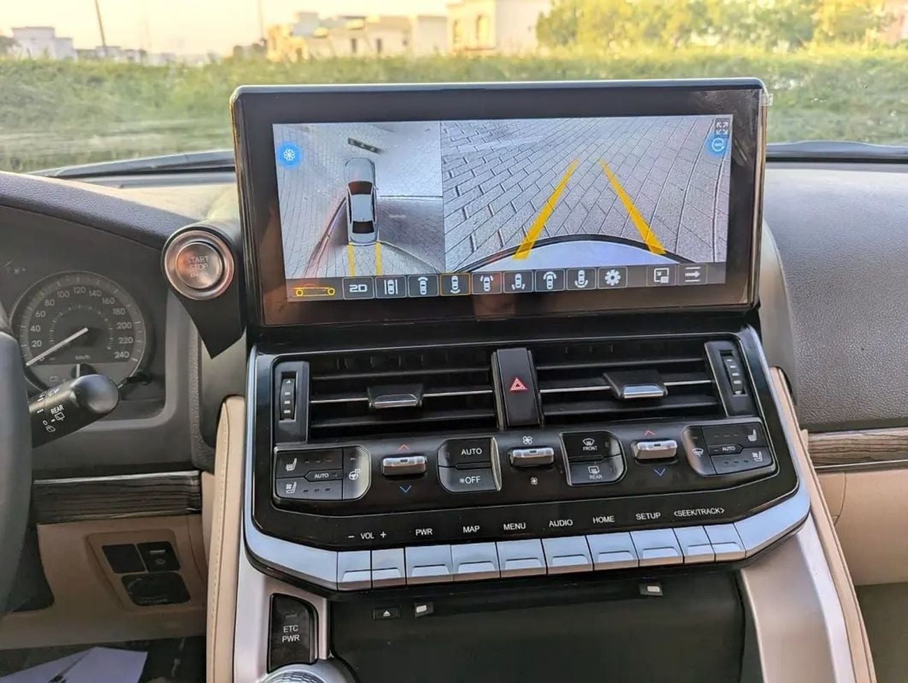 Toyota Land Cruiser GXR Facelifted 2025 Full Option V8 4.6L Interior and Exterior Condition