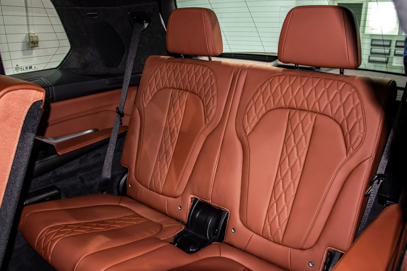 BMW X7 XDRIVE40i LUXURY M SPORT PACKAGE