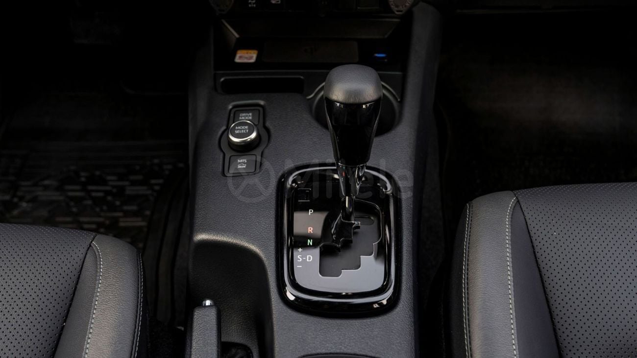 Toyota Hilux HILUX DC DIESEL 2.8M HEV AT 4WD | 2-YEAR WARRANTY + SERVICE AVAILABLE | IN-HOUSE FINANCING