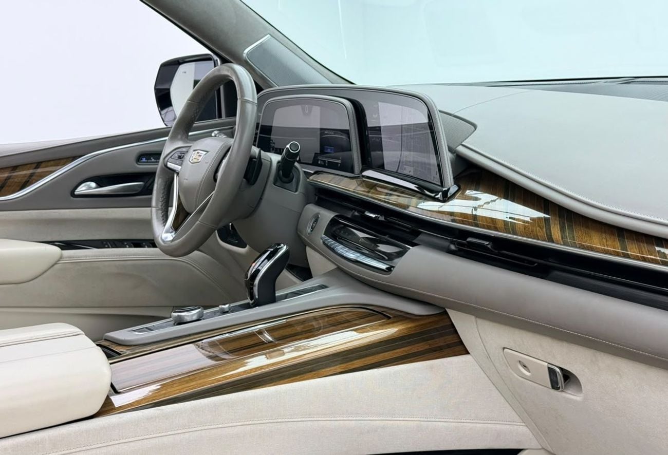 Cadillac Escalade SPORT PLATINUM 2022 Cadillac Escalade Sport Platinum, Agency Warranty+Full Service History, GCC Specs.