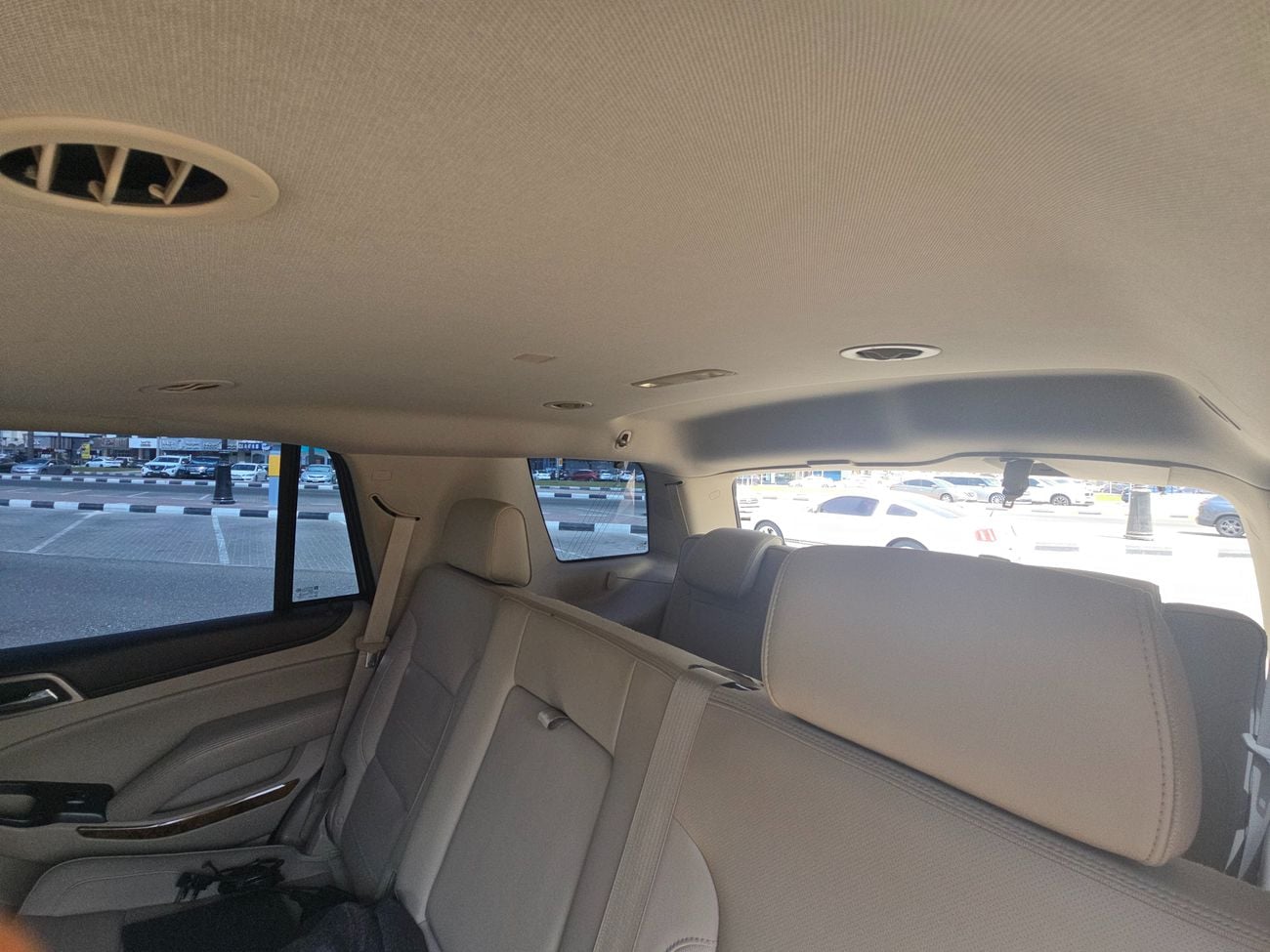 GMC Yukon DENALI PWR STEPS