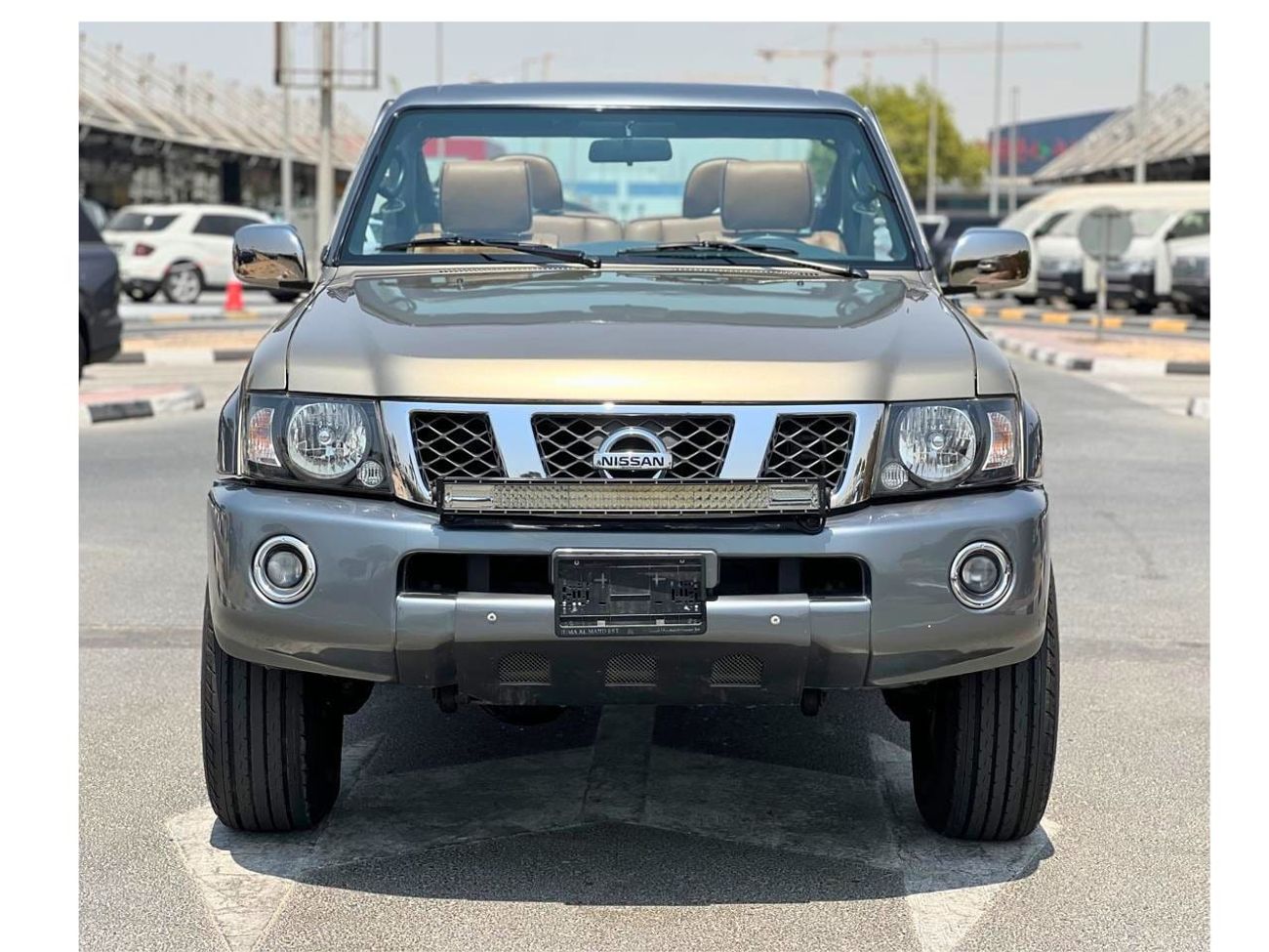 Nissan Patrol Pick Up