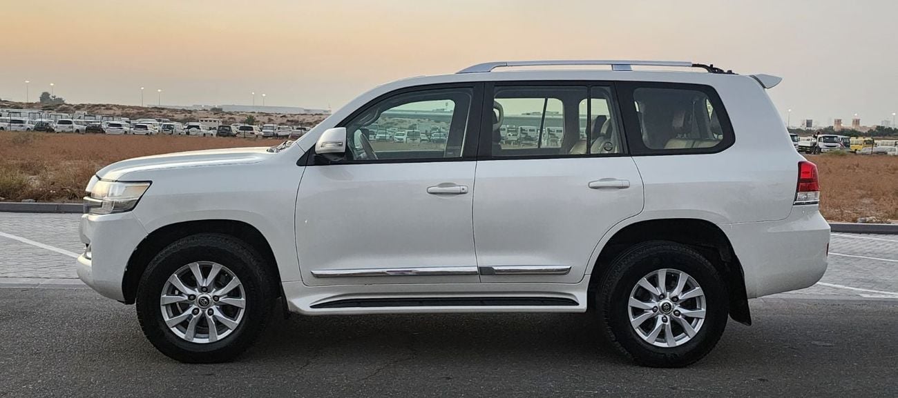 Toyota Land Cruiser GXR