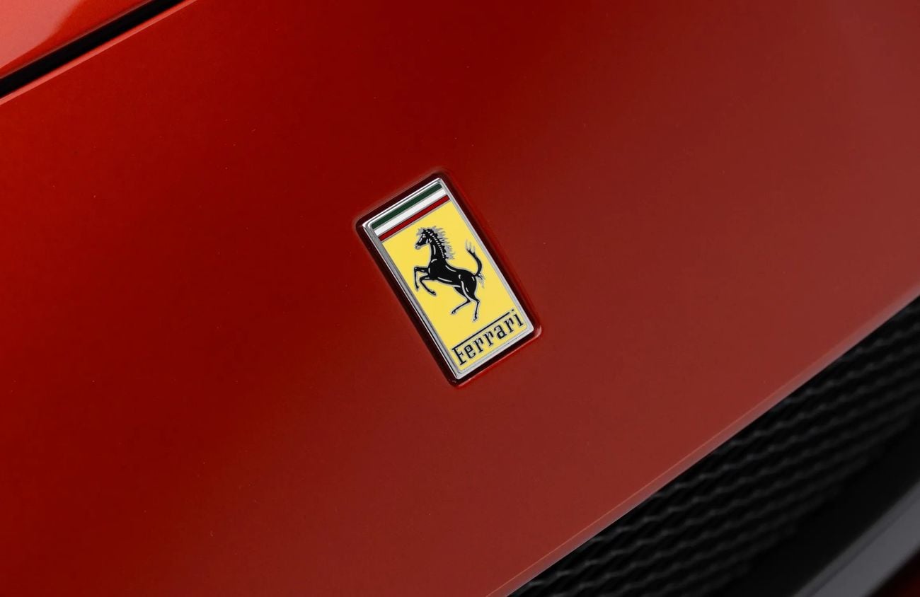 فيراري 812 GTS 6.5L V-12 Engine