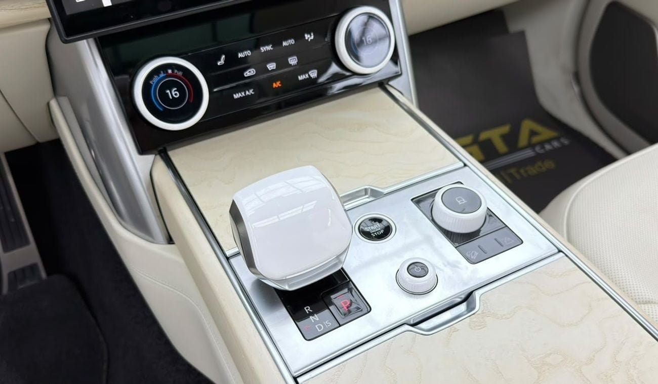 Land Rover Range Rover SV P530